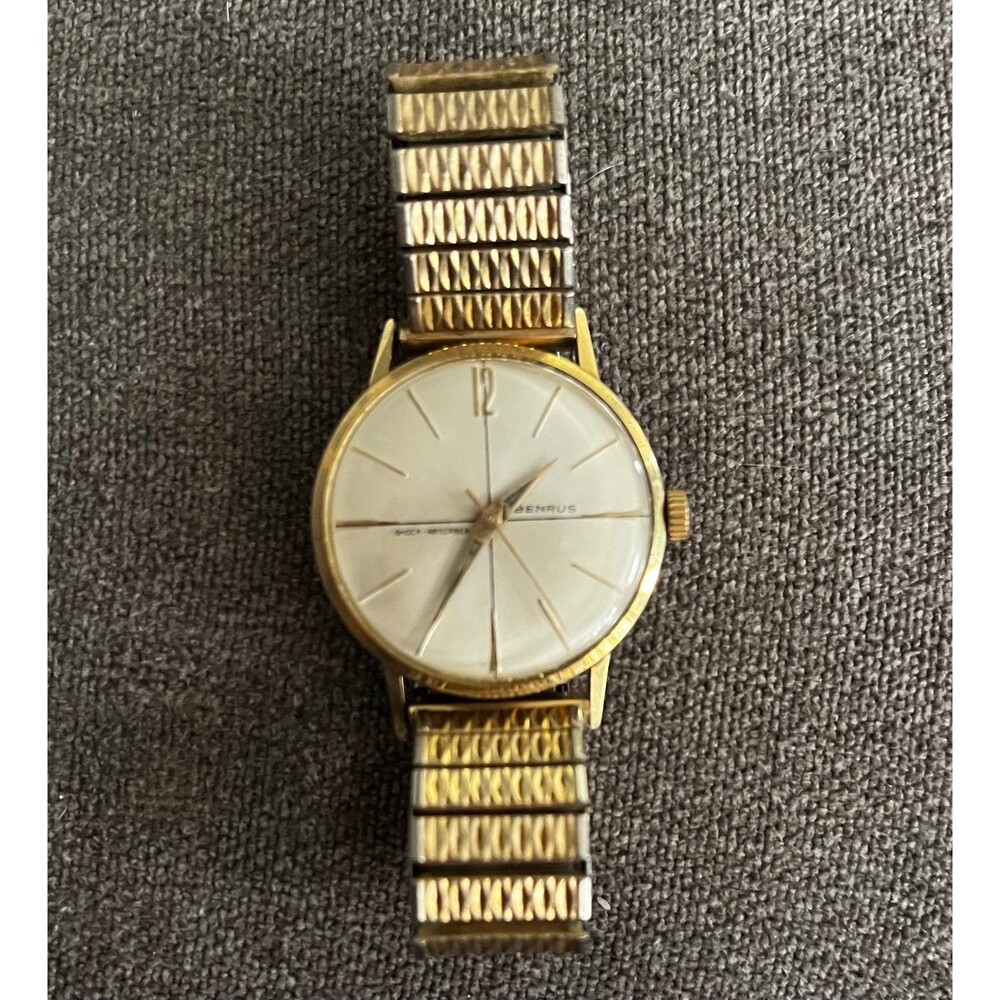 Vintage MCM Mid Century Modern 14K Solid Gold Benrus Shock Absorber Wristwatch